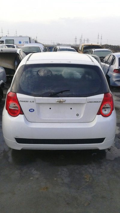 Bara spate Chevrolet Aveo 2012 - hatchback