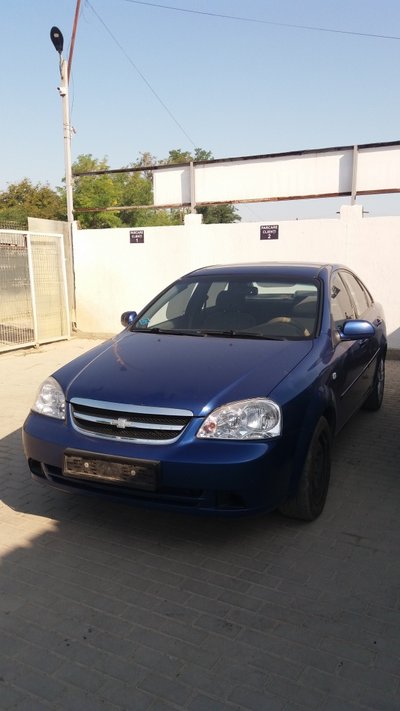 Bara spate Chevrolet Lacetti 2008 berlina 1.6