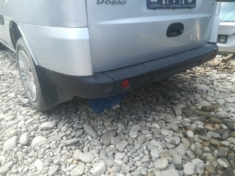 Bara spate completa Fiat Doblo an 2009