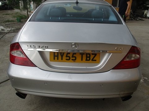 Bara spate completa originala Mercedes CLS W219