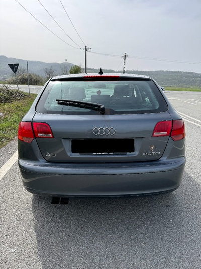 Bara spate cu Defect Audi A3 8P Facelift din 2008 