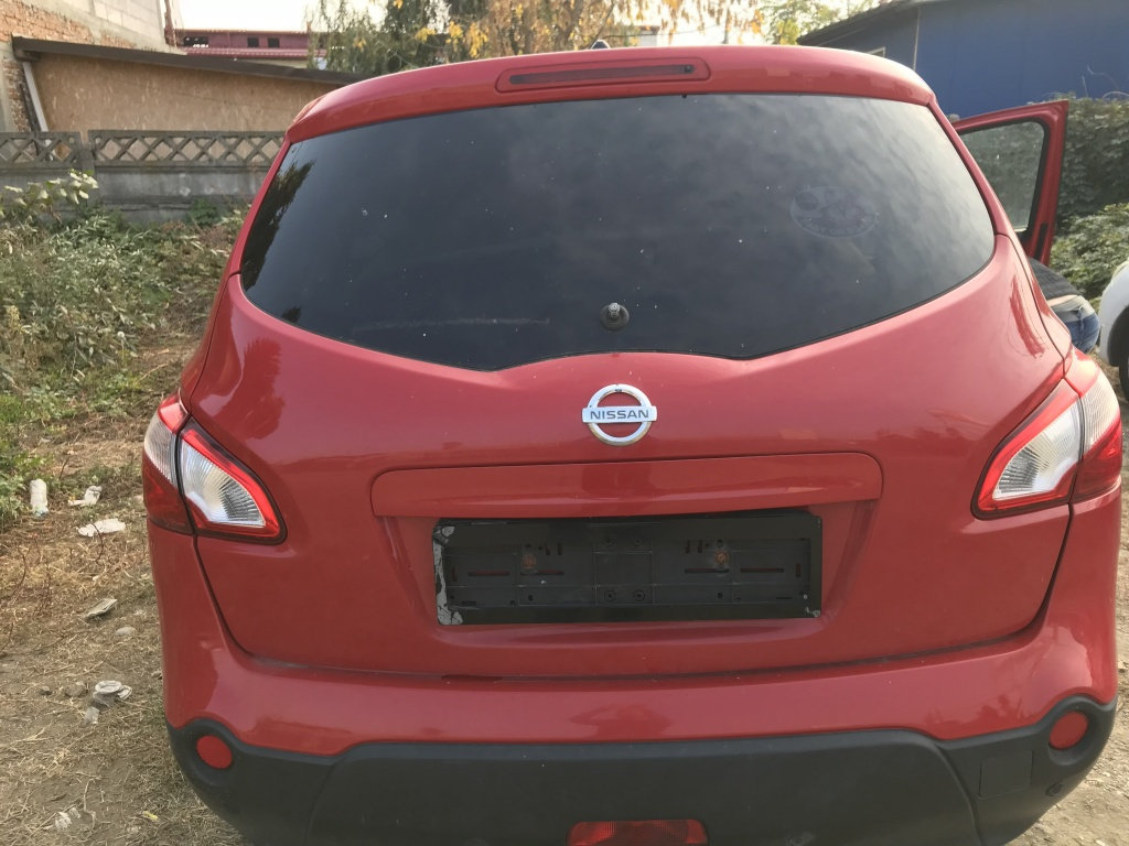 Bara spate cu senzori parcare Nissan Qashqai +2 facelift an 2013