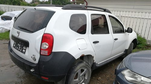 Bara spate Dacia Duster 2011 4x2 1.5 dci