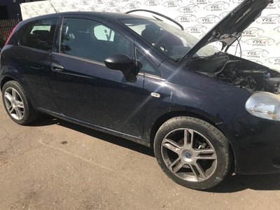 Bara spate Fiat Grande Punto 2006 hatchback 1.3