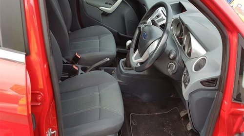 Bara spate Ford Fiesta Mk6 2011 hatchbac