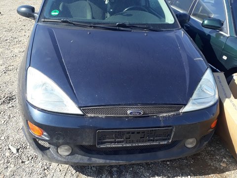 Bara spate Ford Focus 1999 hatchback 1800