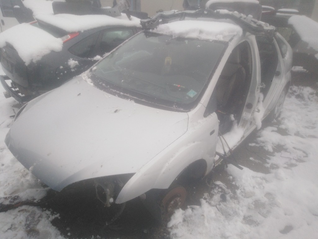 Bara spate Ford Focus 2 2005 Hatchback 1.8 TDCI