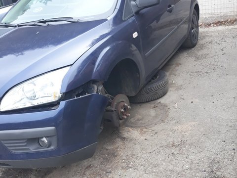 Bara spate Ford Focus 2005 Hatchback 1.6