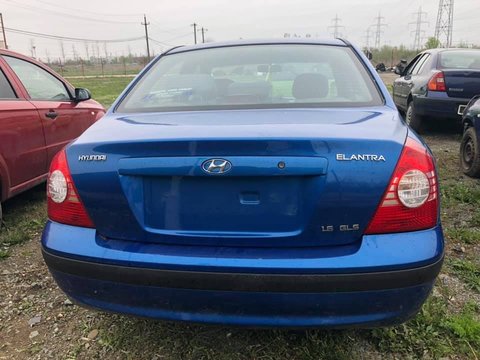 Bara Spate HYUNDAI Elantra DIN 2005