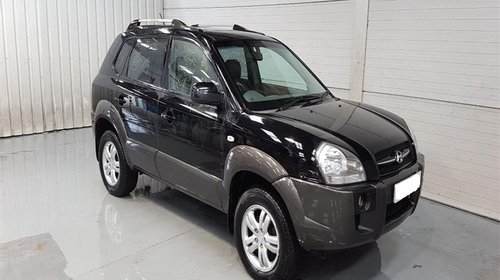 Bara spate Hyundai Tucson 2006 SUV 2.0 C