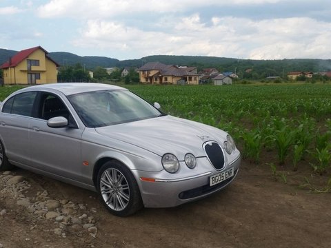 Bara spate Jaguar S-Type R 2008 Limuzina 3.0