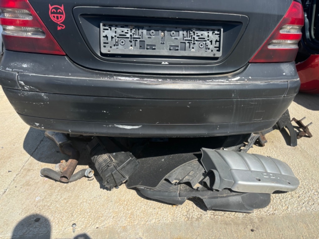 Bara spate Mercedes C Class (2004)