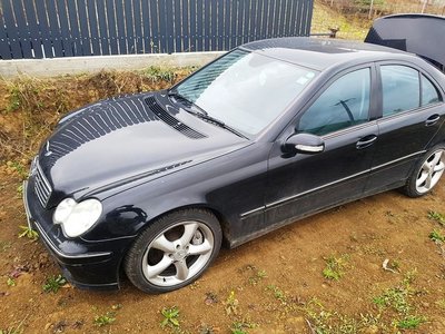 Bara spate Mercedes C-CLASS W203 2006 Berlina Face