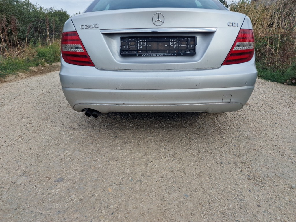 Bara spate Mercedes c class w204 facelift