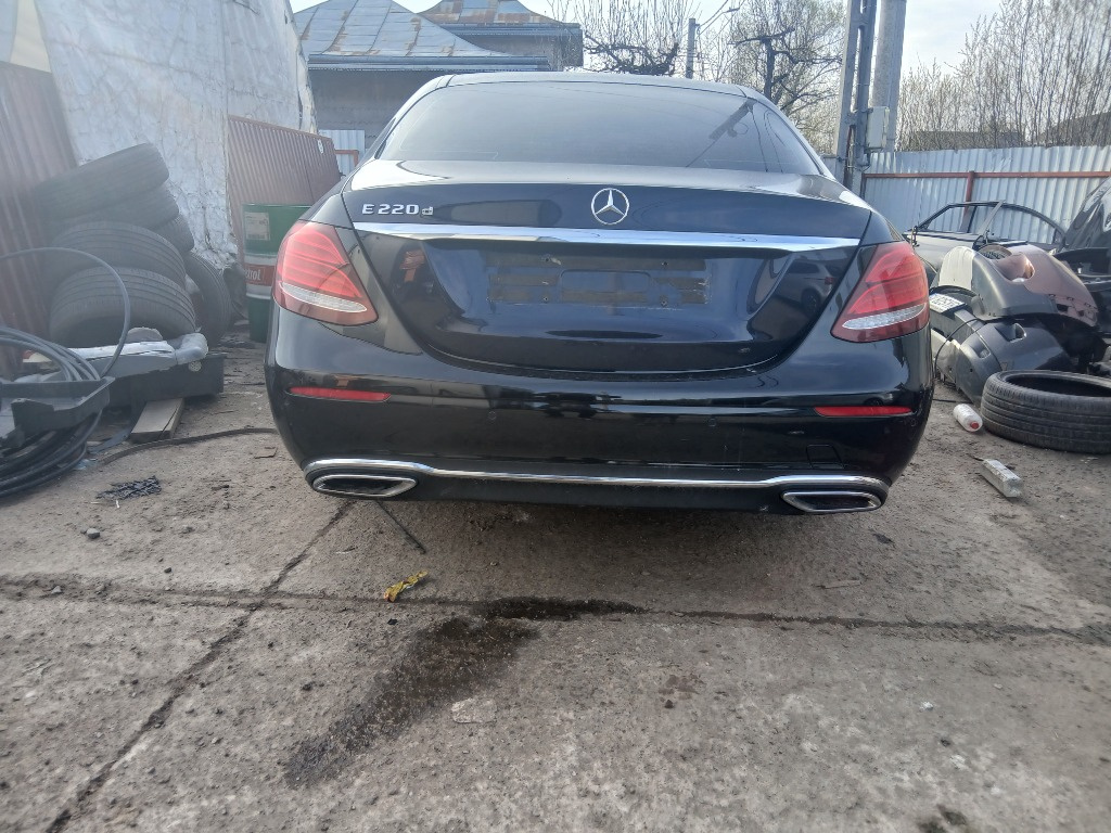 BARA SPATE MERCEDES W213