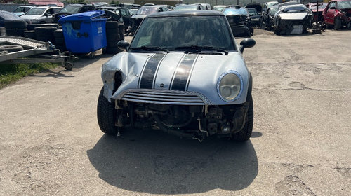 Bara spate Mini Cooper 2002 hatchback 1,