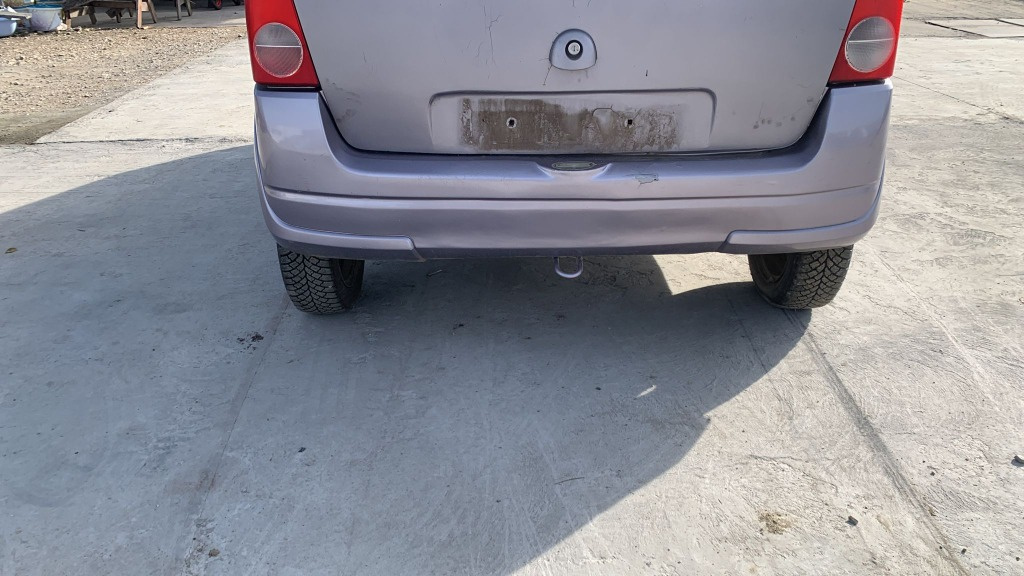 Bara spate Opel Agila 2004