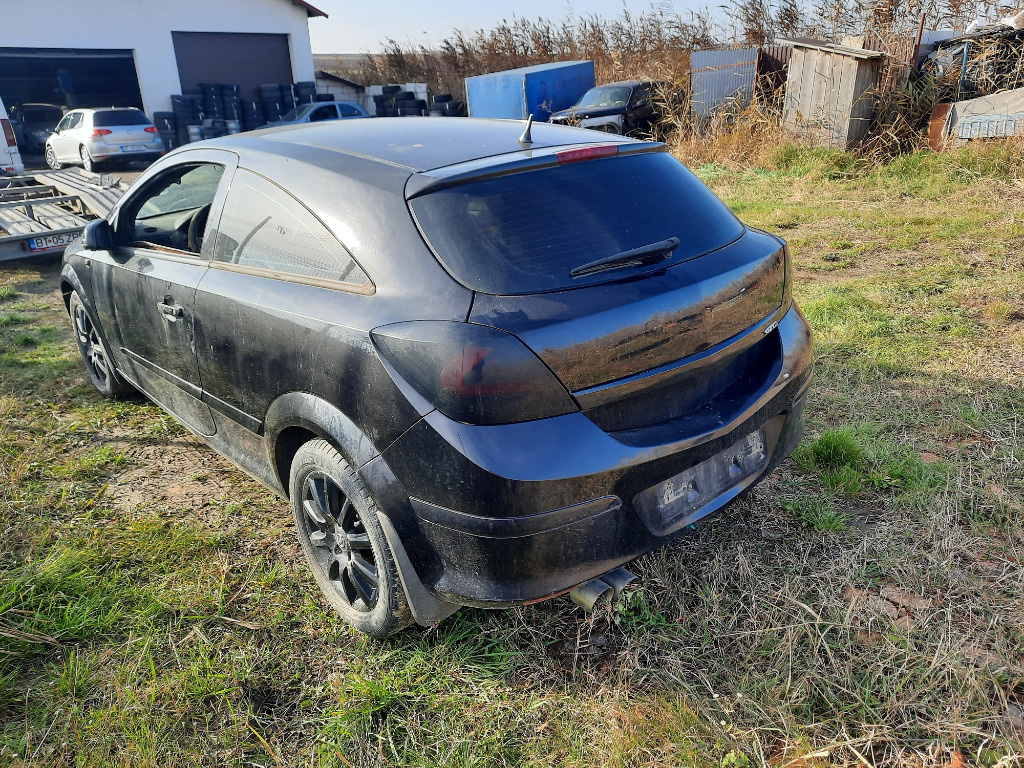 Bara spate Opel Astra H 2007 SCURT 1800