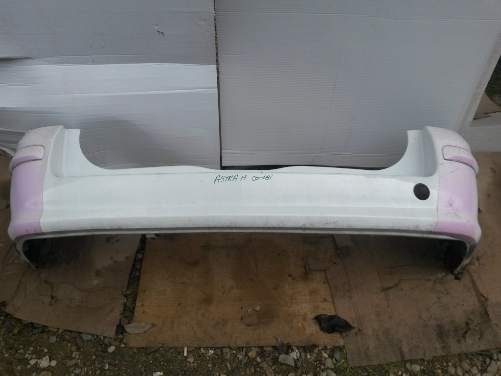 BARA SPATE OPEL ASTRA H combi ; 04-10
