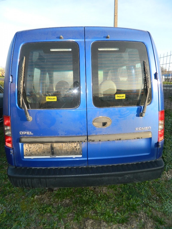 Bara spate Opel Combo Tour 1.2B model 2004