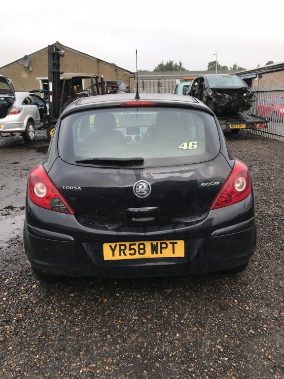 BARA SPATE OPEL CORSA D