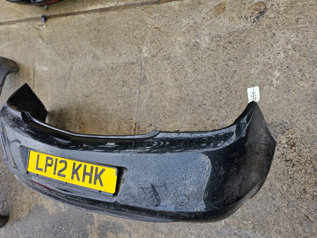 Bara spate Opel Insignia hatchback