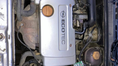 Bara spate Opel Vectra C 2003 LIMUZINA 1