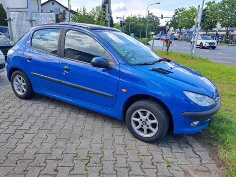 Bara spate Peugeot 206 2001 4 uși 2