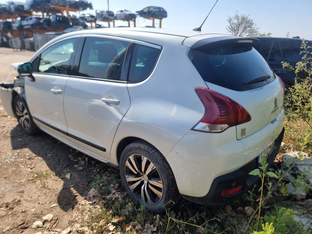 Bara spate Peugeot 3008 [facelift] [2013