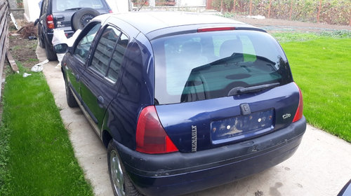 Bara spate Renault Clio 1, an 2000