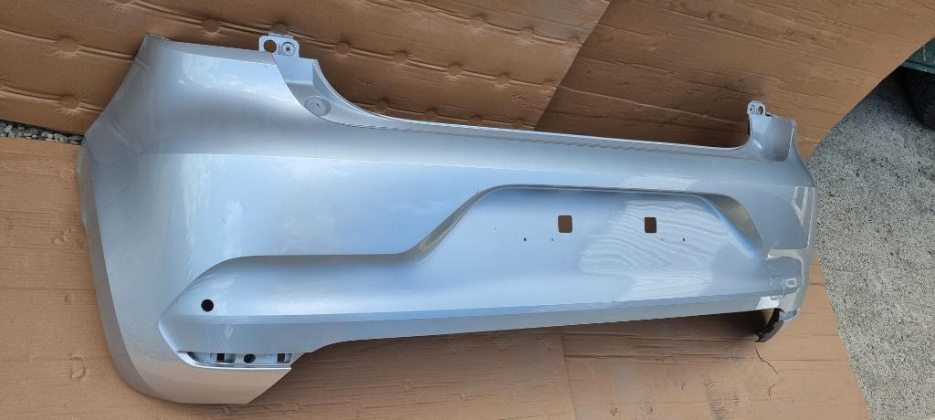 Bara spate Renault Clio 5 2019 2020 2021