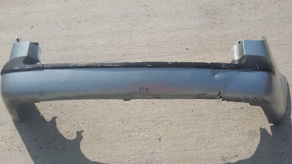 Bara spate Renault Laguna 2 break mici defecte