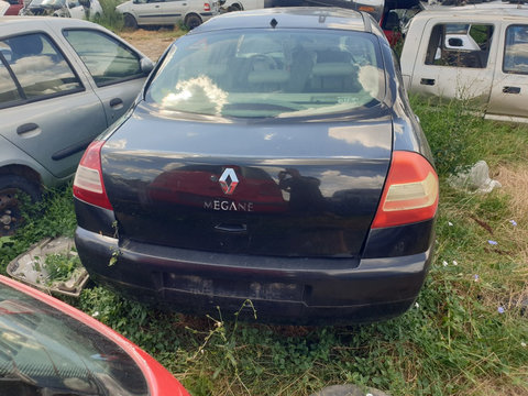 Bara spate Renault Megane 2 neagra facelift berlina