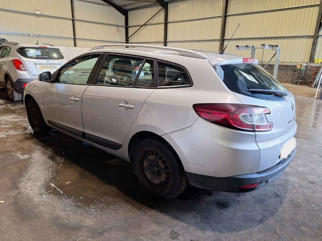 Bara spate Renault Megane 3 2011 BREAK 1.5 dCI K9K (846)