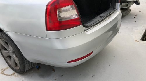 Bara spate Skoda Octavia 2012 berlina 1.