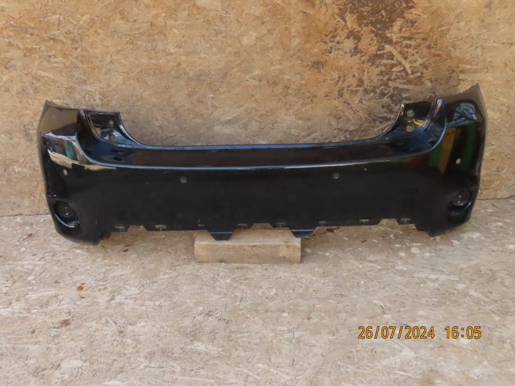 Bara spate Toyota Auris cu senzori an 2011 cod 52159-12B20