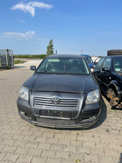 Bara spate Toyota Avensis 2006 SEDAN / LIMUZINA 2.