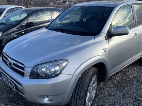 Bara spate Toyota RAV 4 2006-2009