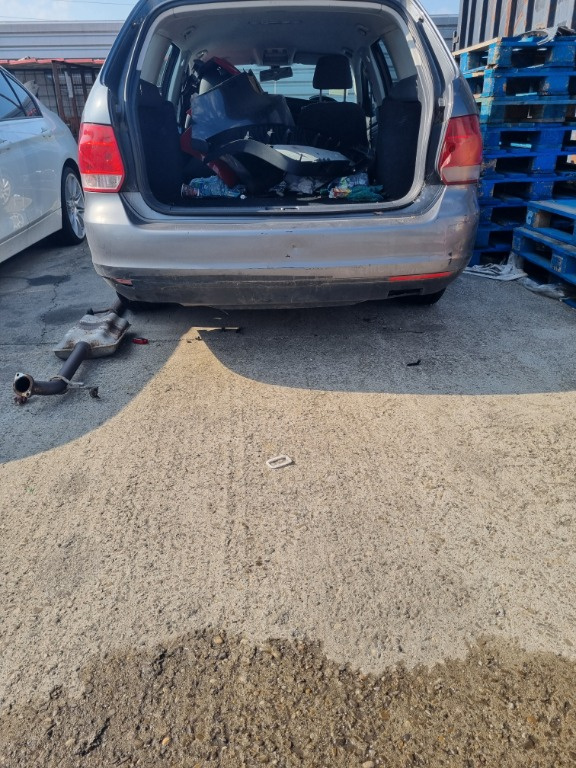 Bara spate Volkswagen Golf 5 break