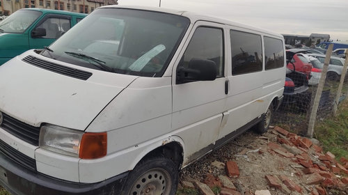 Bara spate Volkswagen T4 2000 Van 2.4