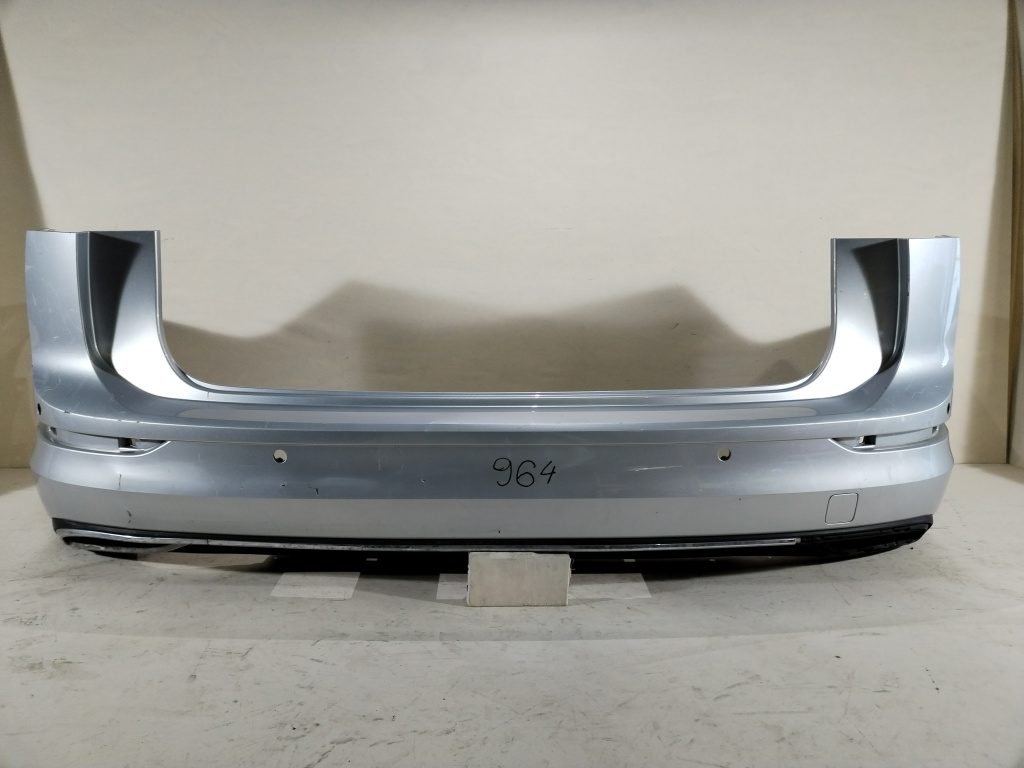 Bara spate VW Golf 8 combi, 2020, 2021, 2022, 2023, cod origine OE 5H9807421F