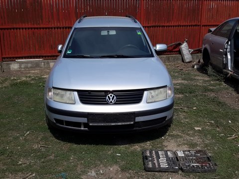 Bara spate VW Passat B5 2001 Break 1.9