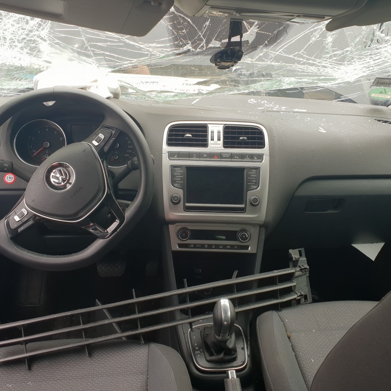 Bara spate VW Polo 6C 2014 4 usi 1.2