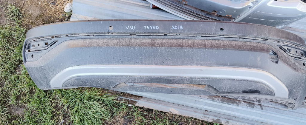 Bara spate vw taigo Volkswagen Taigo an 2020 cod piesa CR