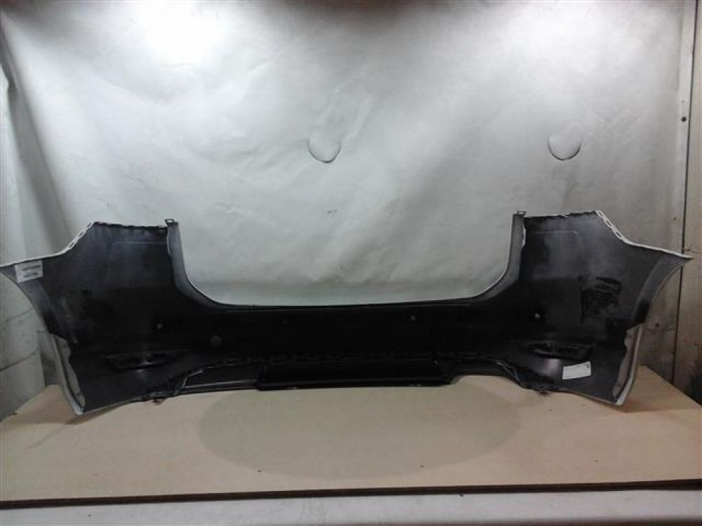 Bara spate VW Touran An 2015 2016 2017 2