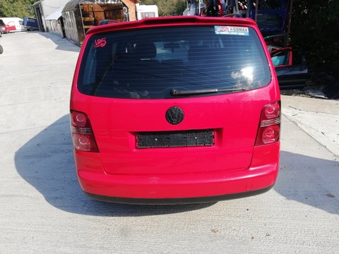 Bara spate Vw Touran ( mic defect poza 5 )