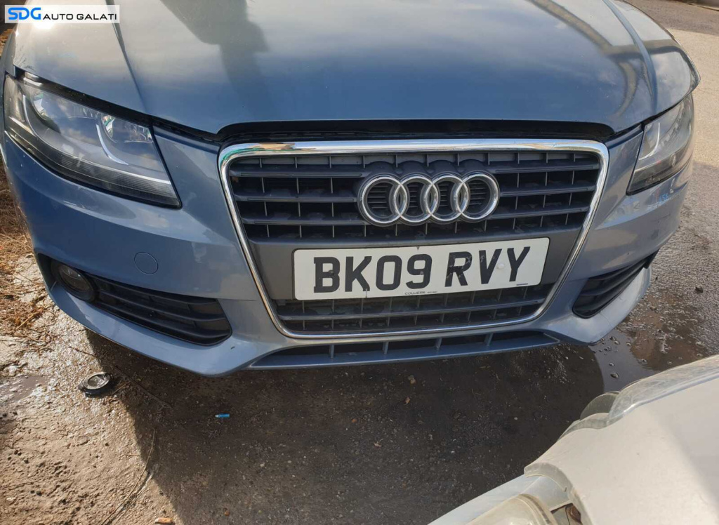 Bara Spoiler Fata FARA Grila cu Emblema Audi A4 B8 2008 - 2012 Culoare LX5X [C1816]
