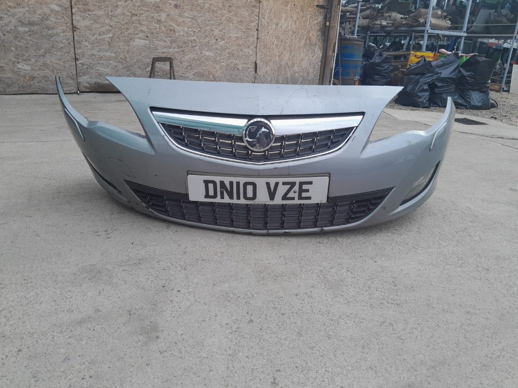 Bara /Spoiler Fata Opel Astra J