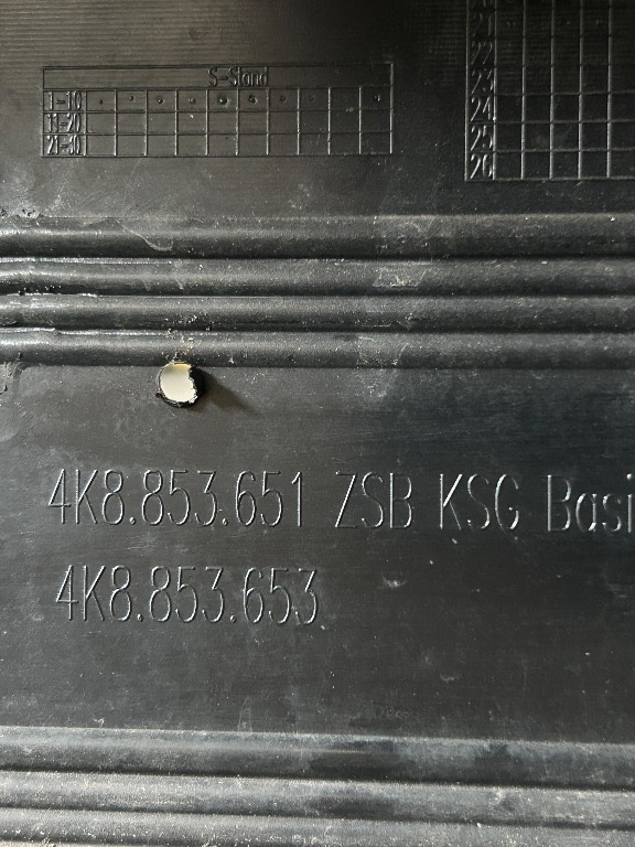 Bara / spoiler / masca fata S-line Audi 
