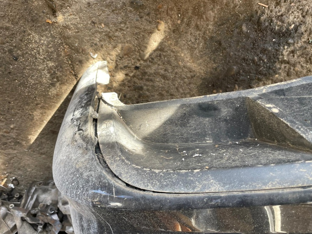 Bara spoiler spate Vw Passat B7